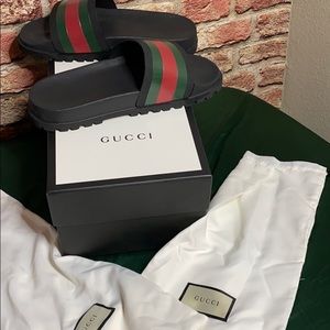 Gucci slides ☺️